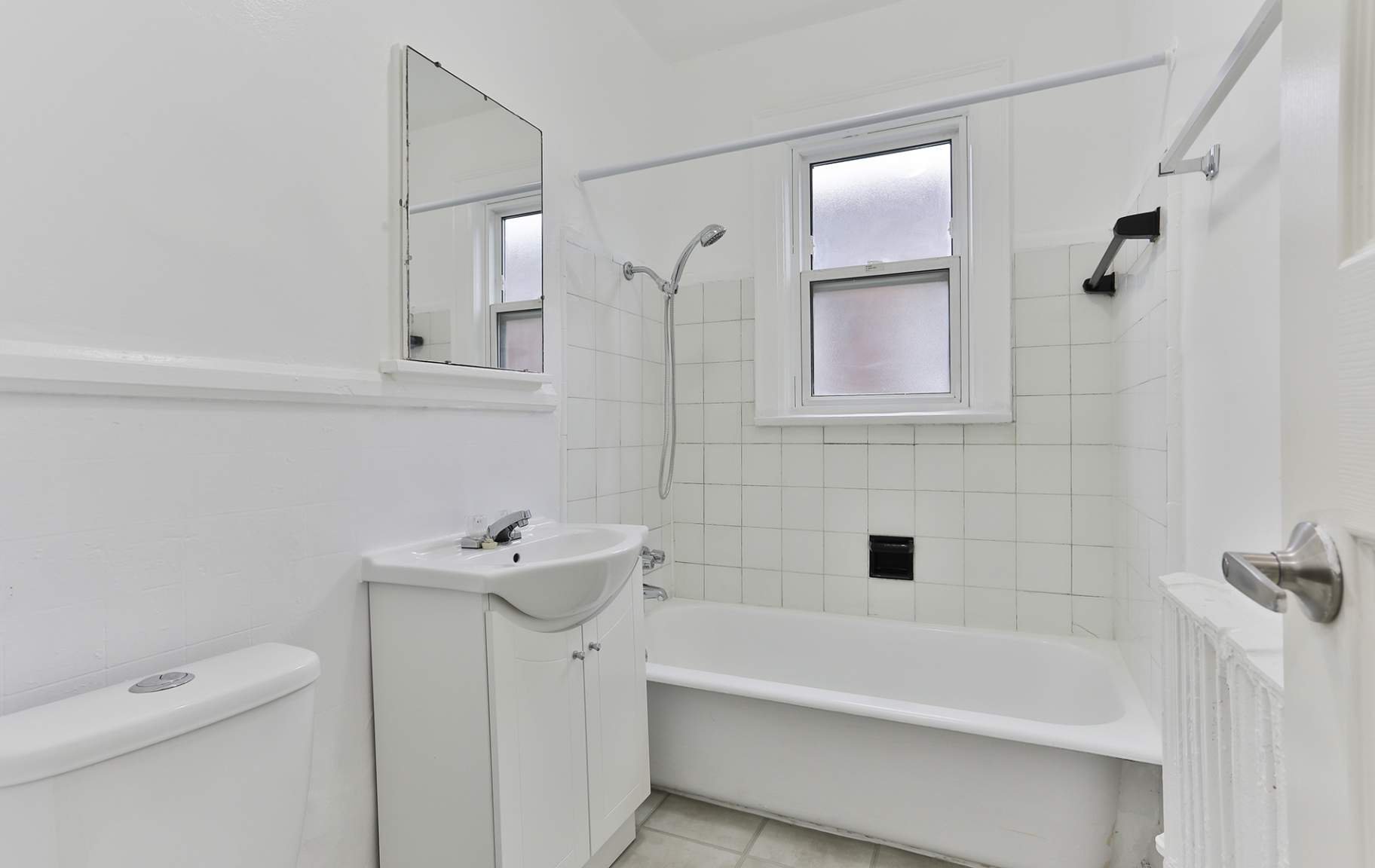 Studio Apartment for Rent - 1560 Bathurst Street, Toronto, ON 5