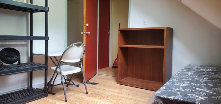 Room in House for Rent - Dundas St E, Toronto, ON 4