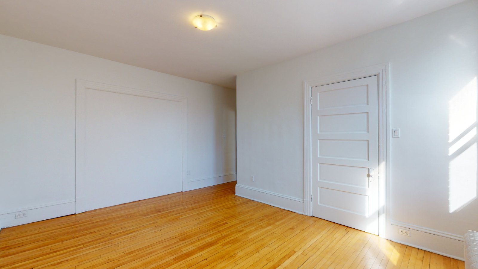 2 Bedroom Apartment for Rent - 384 Maclaren St, Ottawa, ON 2