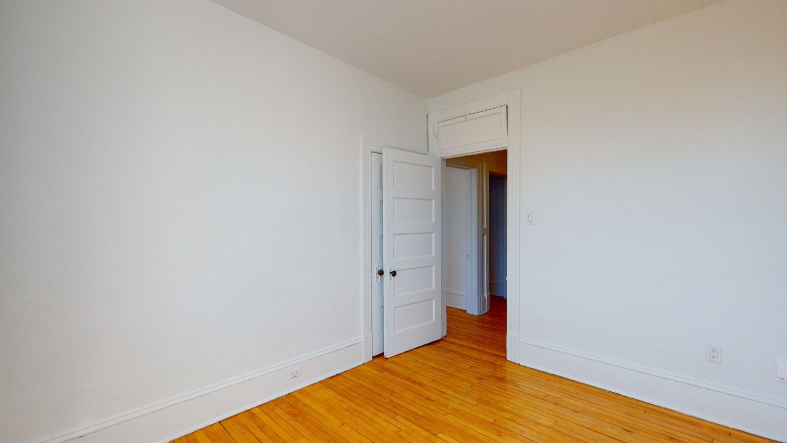 2 Bedroom Apartment for Rent - 384 Maclaren St, Ottawa, ON 4