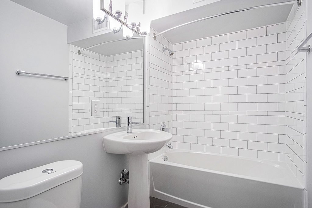 2 Bedroom Apartment for Rent - 5600 Dalhousie Road, Vancouver, BC 3