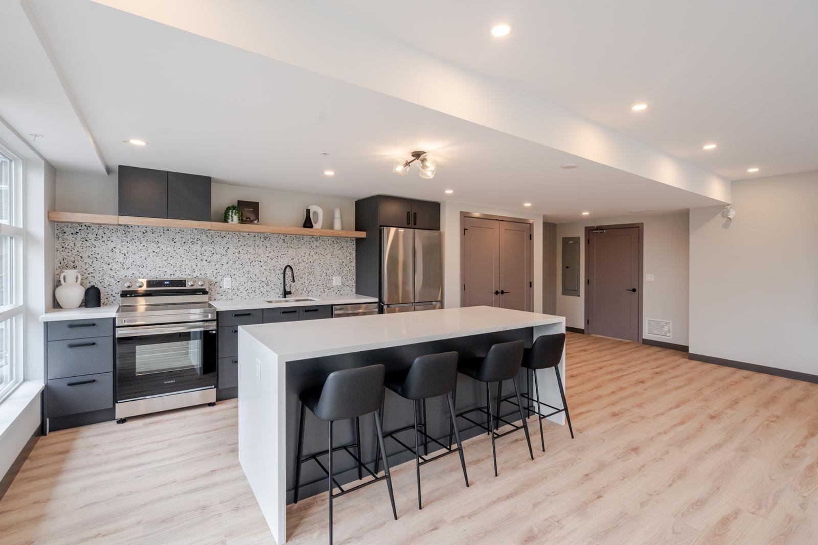 2 Bedroom Apartment for Rent - 33920 Best Ave, Mission, BC 3