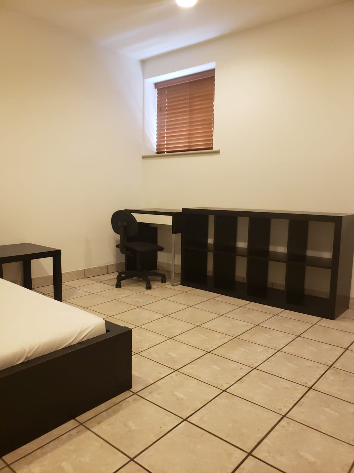 3 Bedroom Private Suite for Rent - W 48th Ave, Vancouver, BC 2