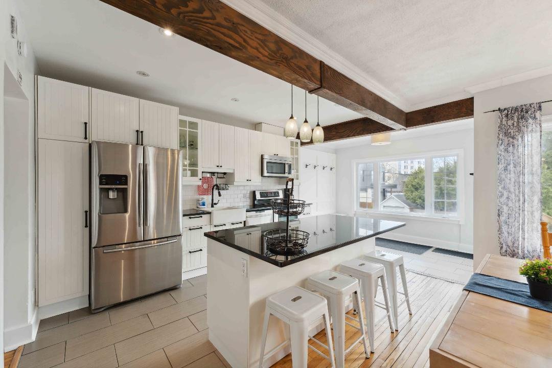 3 Bedroom House for Rent - Carling Ave, Ottawa, ON 3